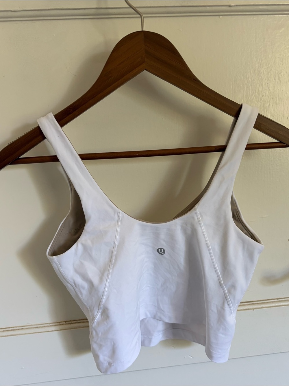 Lululemon Align Tank Top A/B cup White V-Neck Size 6 - Picture 2 of 2